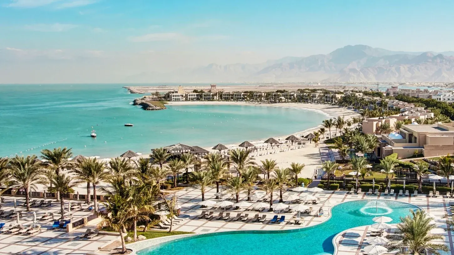 Rixos Al Mairid beachfront setting
